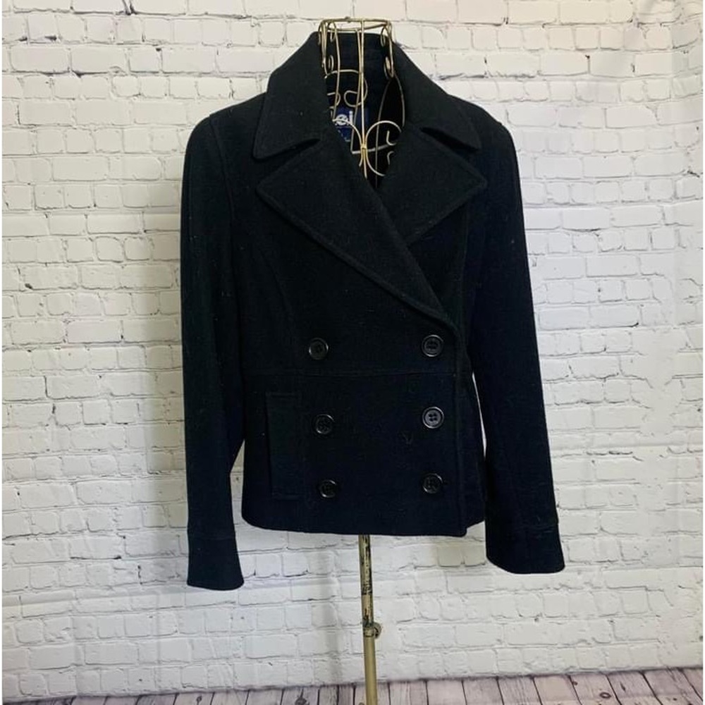 lei black pea coat